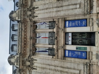 Photo de la façade de la CCI Charente